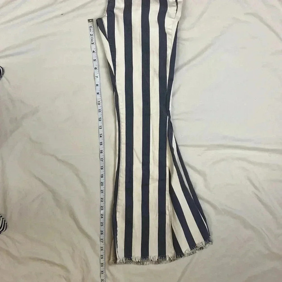 Wisteria Lane flatliner flared bell bottoms NWOT - Picture 9 of 10